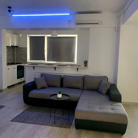 Black&White Suites Craiova Eksteriør billede